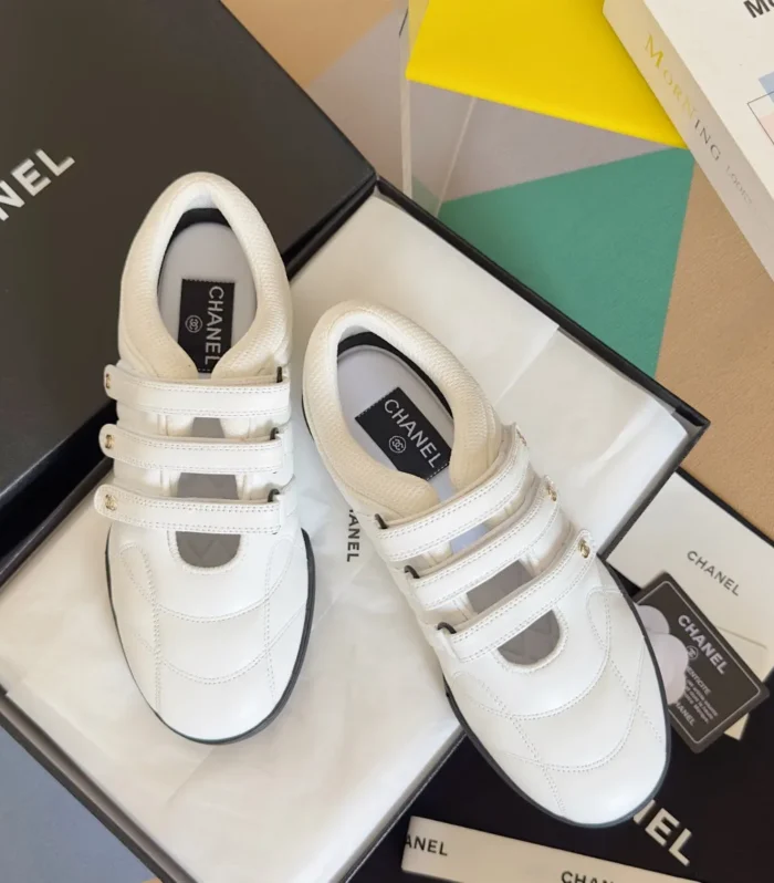 CC MARY JANE SNEAKER IN WHITE LAMBSKIN