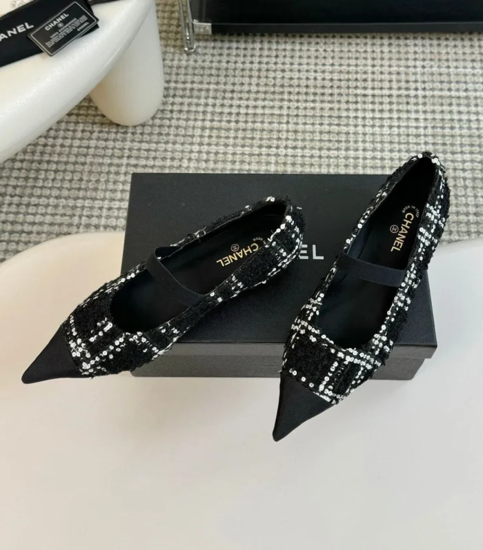 CC MARY JANE IN BLACK MIX WHITE WOOL TWEED