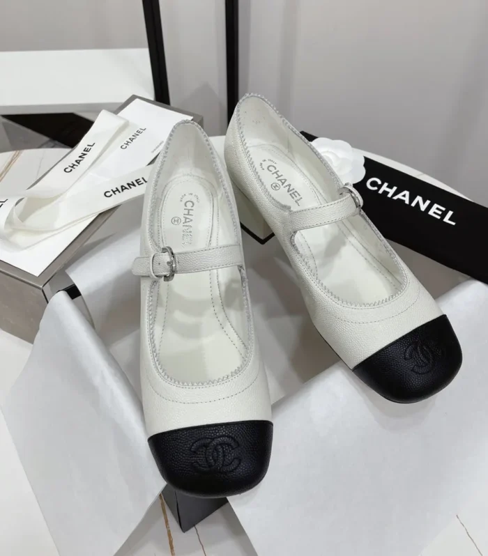 CC MARY JANE BLOCK HEEL WHITE SHEEPSKIN