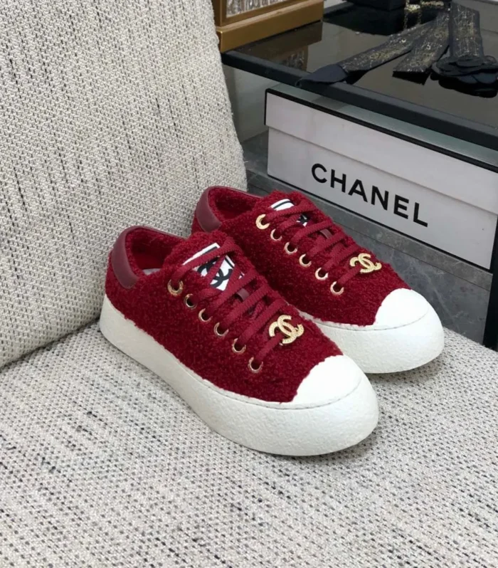 CC Low Sneaker Red Wool