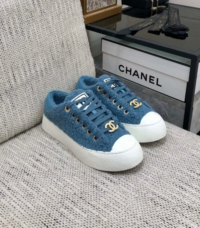 CC Low Sneaker Cerulean Wool