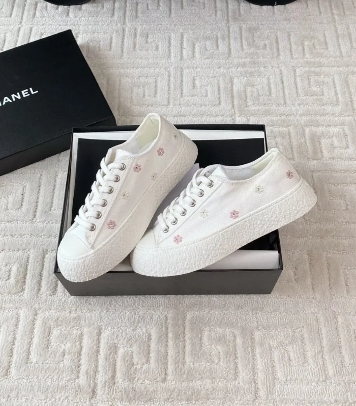 CC Low Sneaker 35mm White Textile Fabric And Lambskin