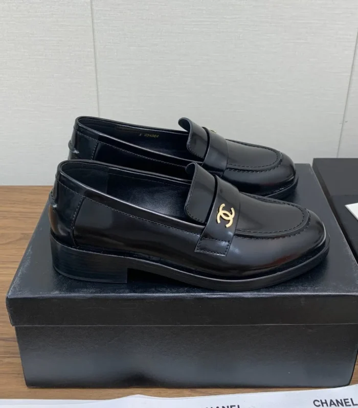 CC Loafers 25mm Glossy Black Lambskin