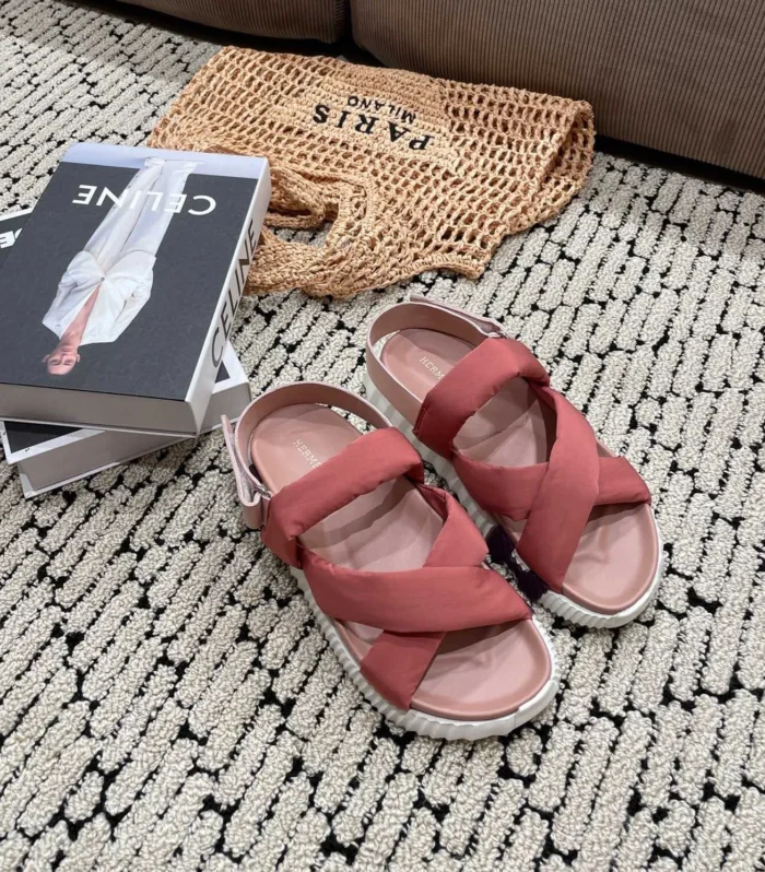 ELECTRIC SANDAL ROUGE CALFSKIN