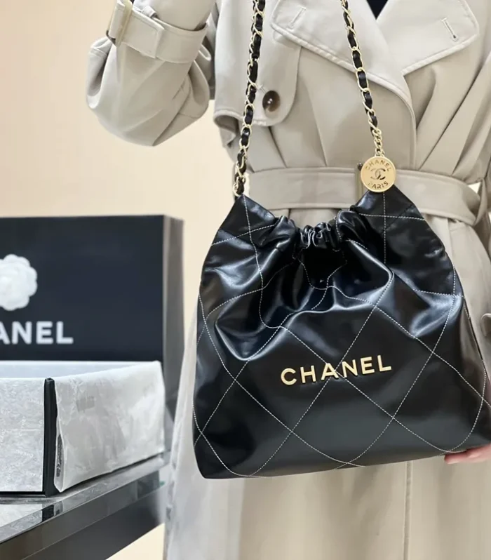 Exclusive Model Bag