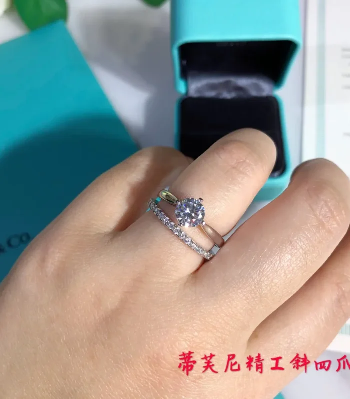 Angled Four-Prong Ring 5678