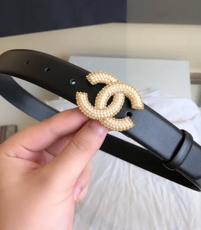 CC BELT 30MM BUCKLE GOLD PEARL LEATHER BLACK
