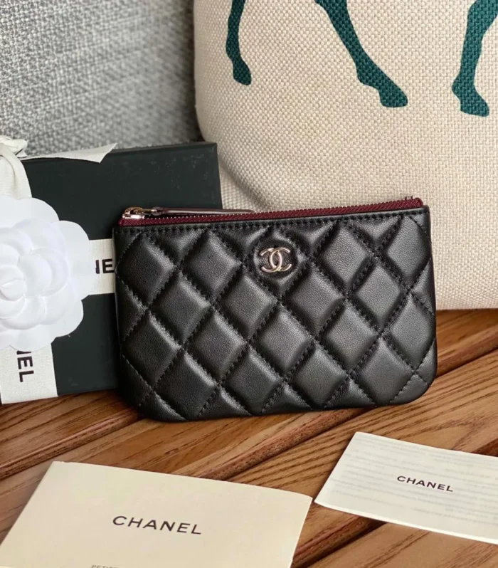 cc zipped wallet 15 black lambskin silver hardware