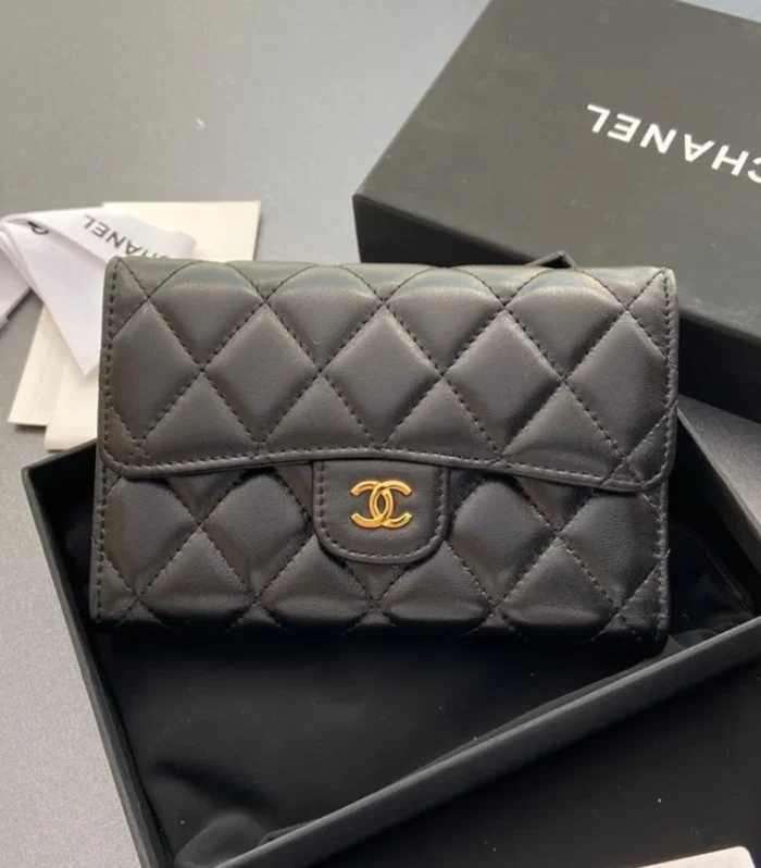 cc wallet 15cm black lambskin gold hardware