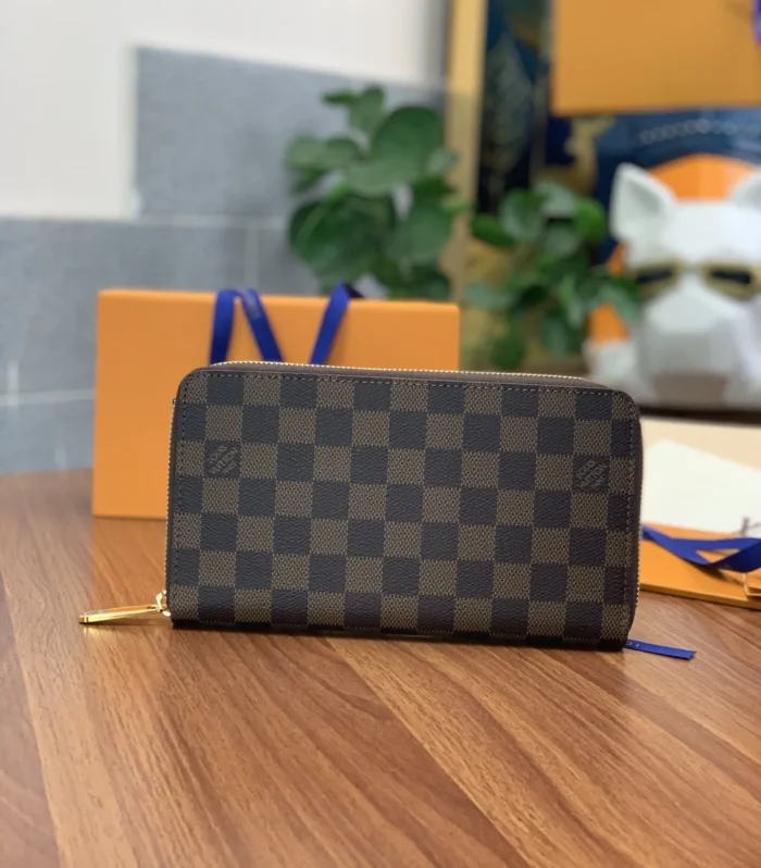 Louis Vuitton N60003