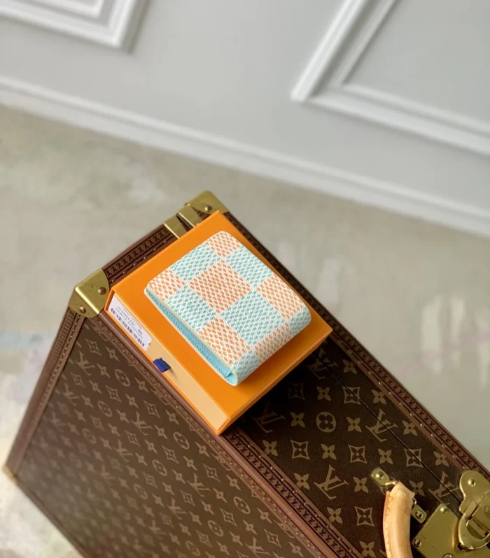 Louis Vuitton Multiple Wallet Green 11.5cm