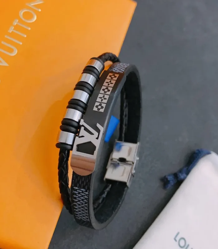Retro Leather Bracelet