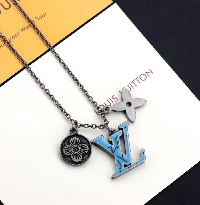 Pendant Chain Turquoise Necklace