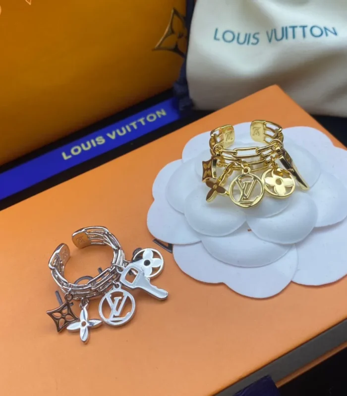 Multi-Element Logo Ring