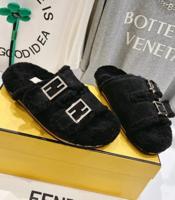 FENDI DAD SANDAL MULE IN BLACK SUEDE WITH FLEECE WITH GOLD HARDWARE
