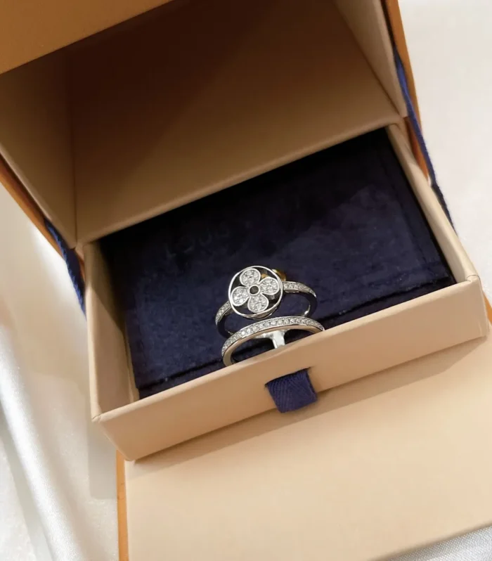 Color Blossom Ring Silver