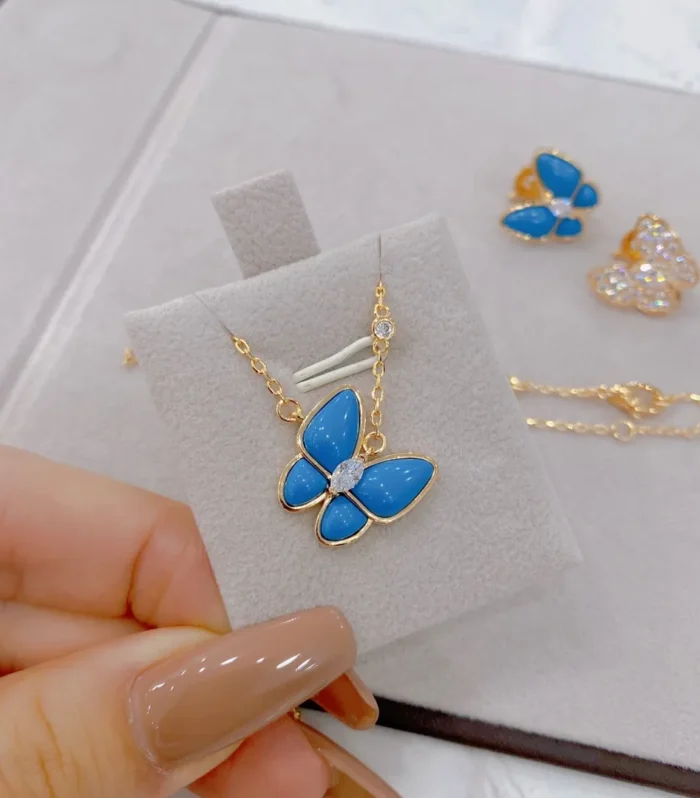 VCA Turquoise Necklace