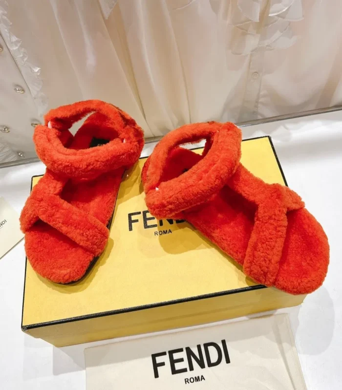 FENDI DAD SANDAL IN PASSION RED FLEECE