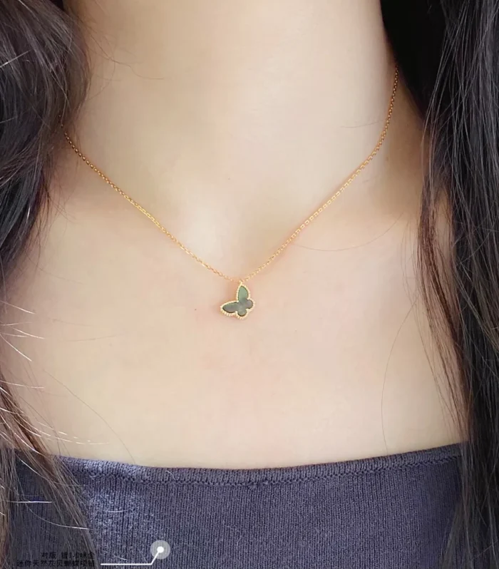 VCA Mini Butterfly Necklace Mother-of-Pearl