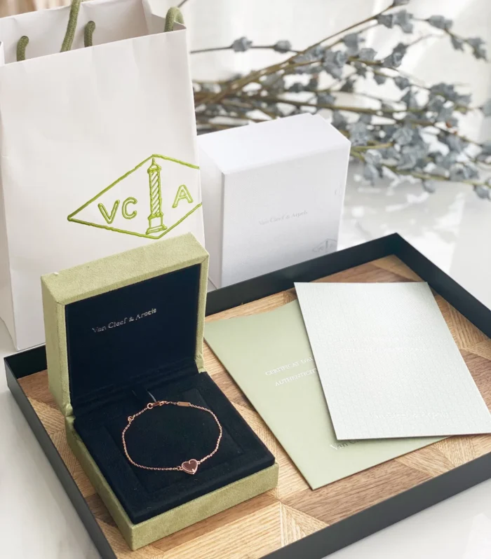 VCA Heart Bracelet Red Agate