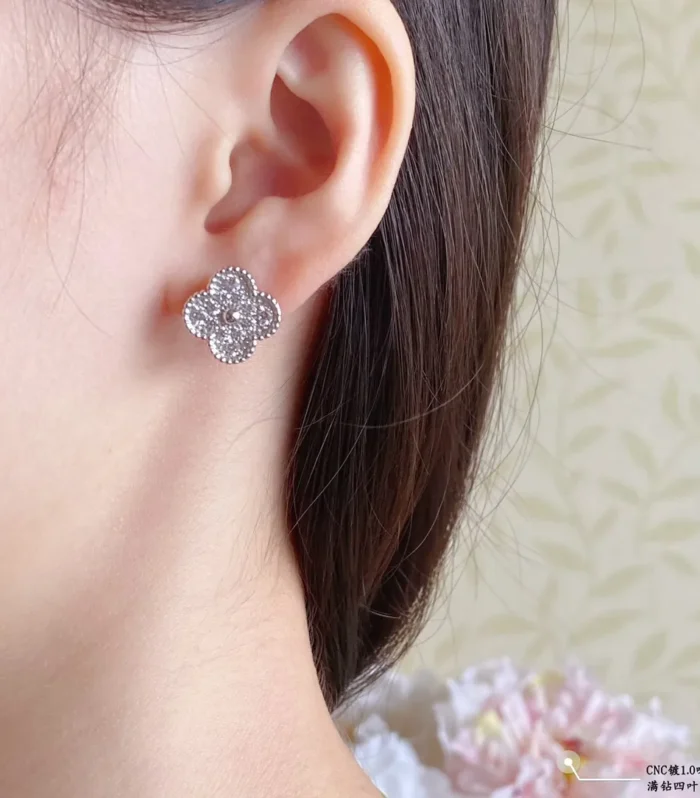 VCA Clover Rhinestone Earrings