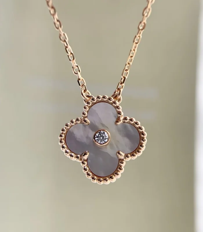 VCA Clover Necklace Chalcedony