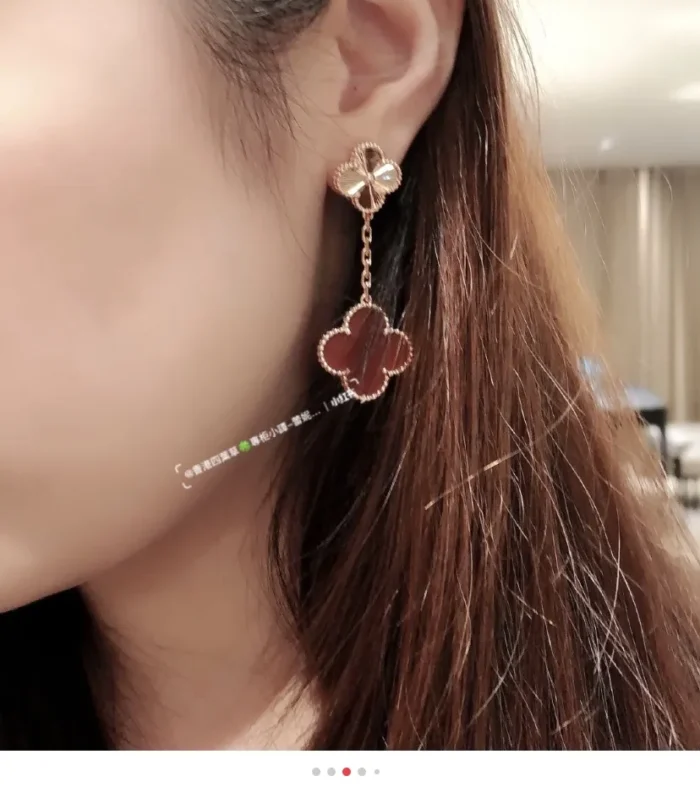 VCA Clover Chain Earrings
