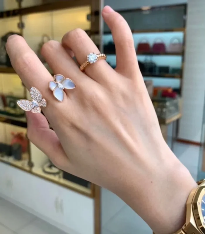VCA Butterfly Ring