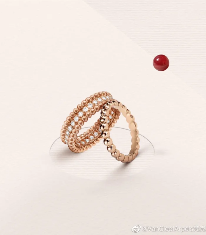 VCA Bead Edge Ring Gold