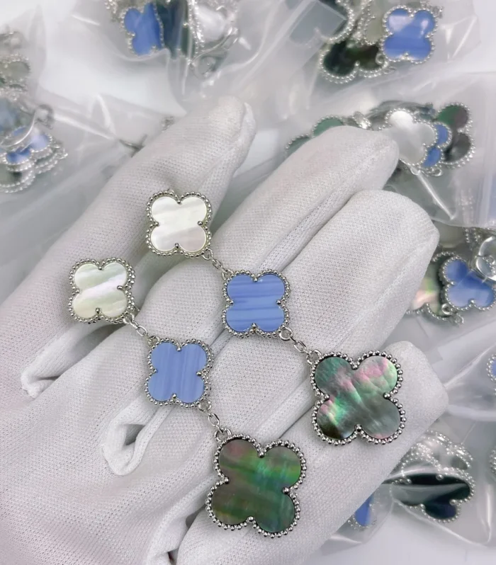Sweet Alhambra Clover Earrings
