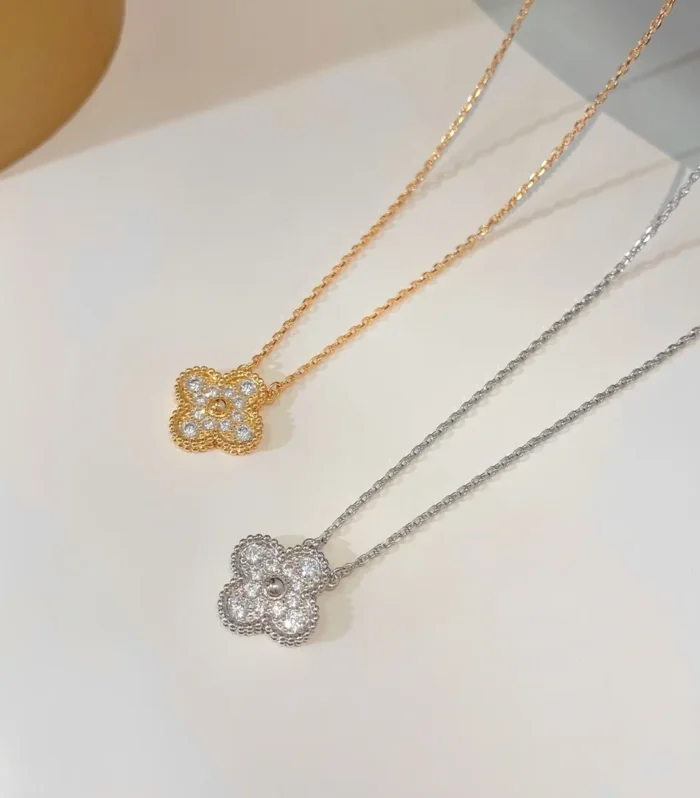 Quadrifoglio Diamond Necklace