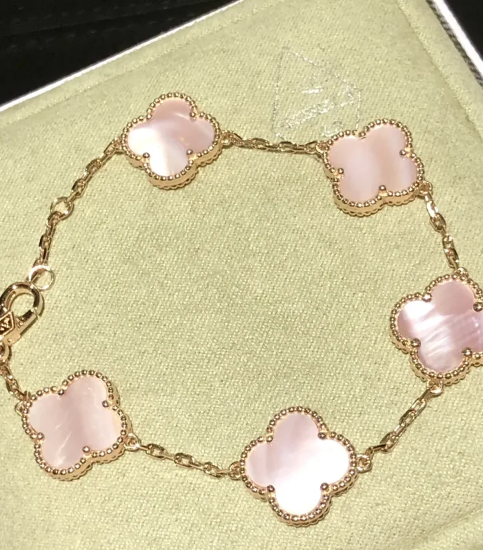Pink Mother-of-Pearl Five Flower Bracelet