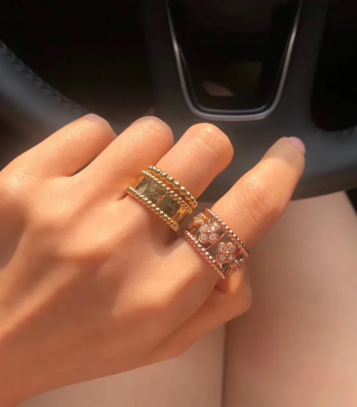 Perlee Kaleidoscope Clover Ring