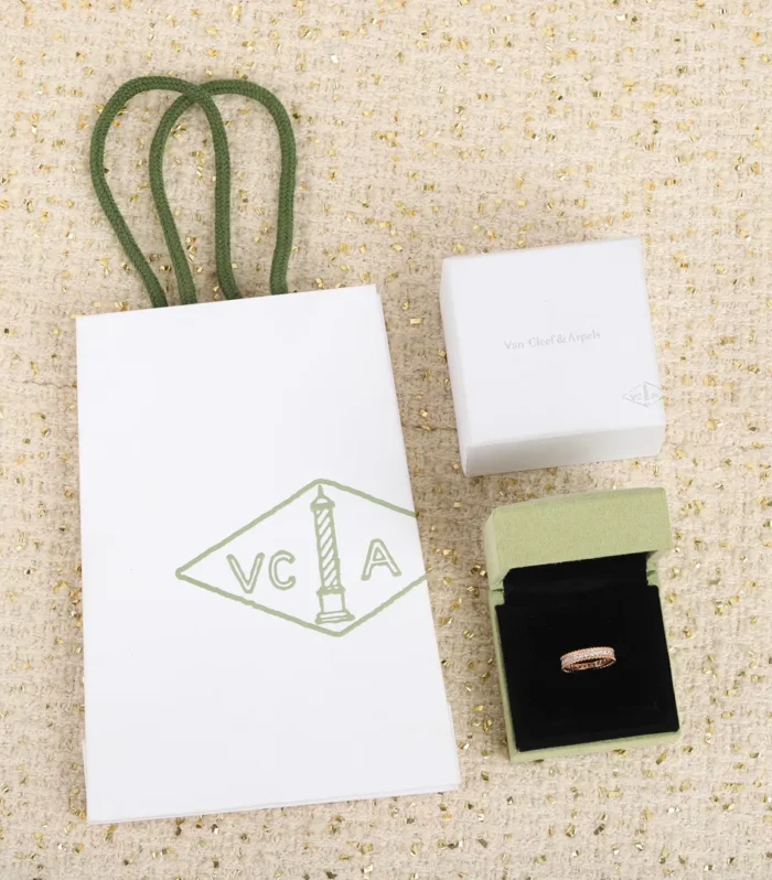 Perlee Full Diamond Ring