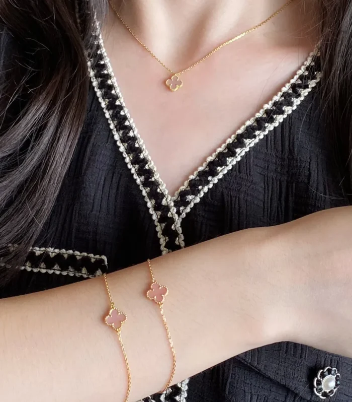 Mini Four-Leaf Pink Bracelet