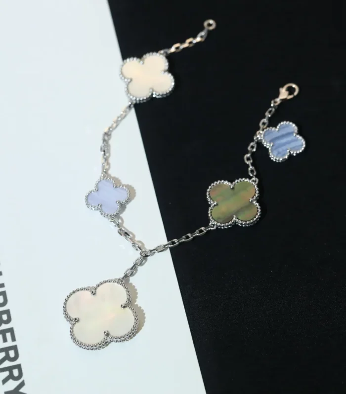 Magic Clover Bracelet Mother-of-Pearl