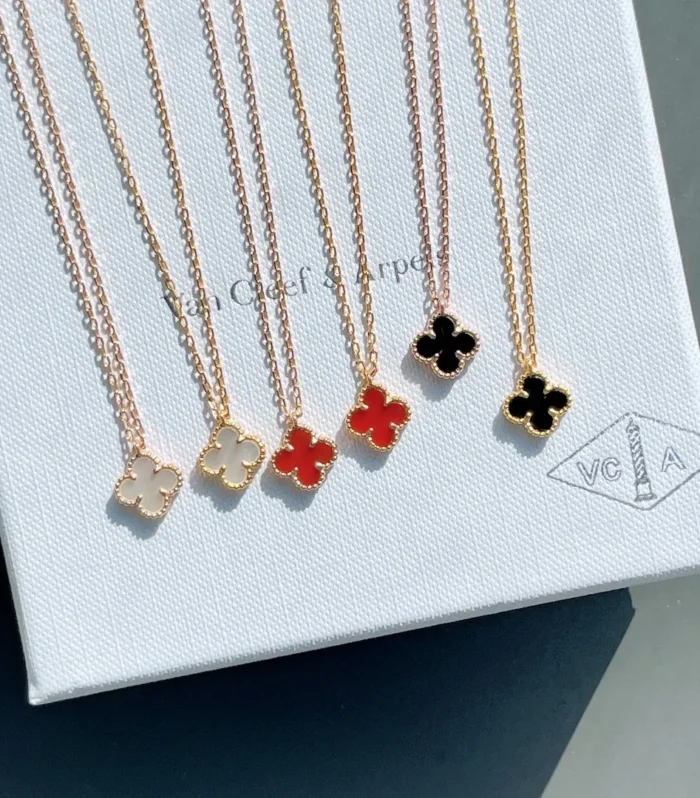 Alhambra Necklace Mini