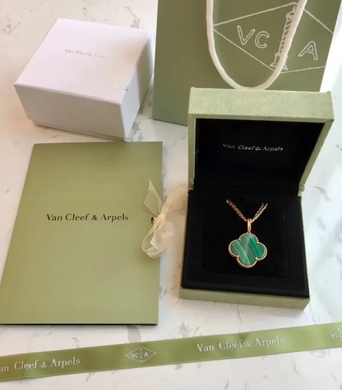 Alhambra Malachite Necklace