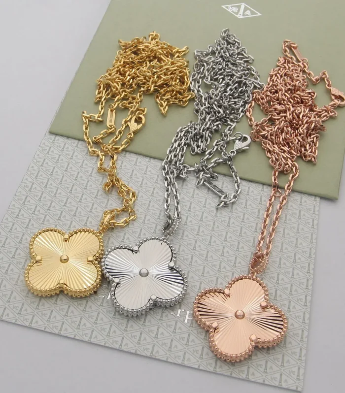 Alhambra Guilloch Yellow Gold Necklace