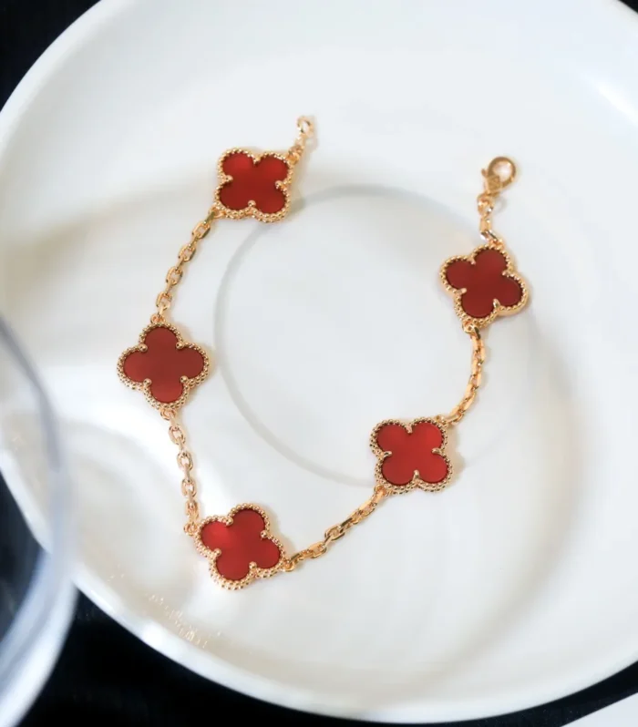 Alhambra Five-Motif Carnelian Bracelet