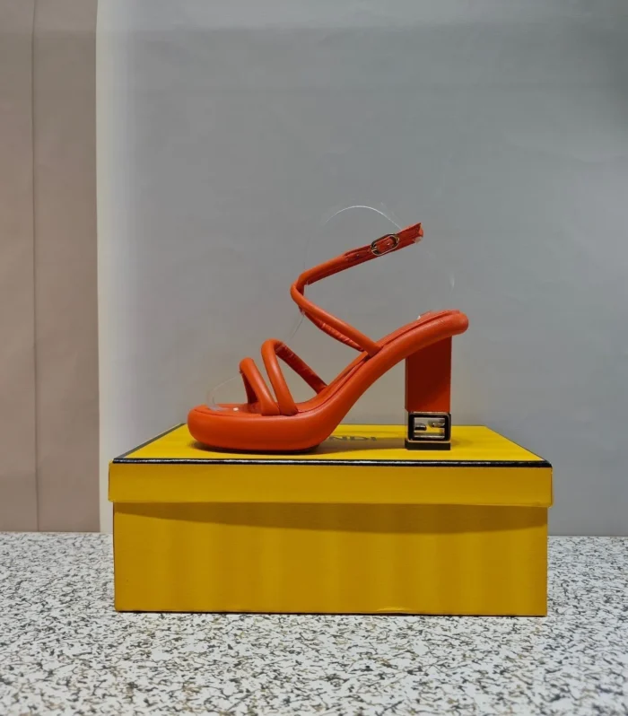 FENDI CHUNKY HIGH-HEELED SANDAL IN ORANGE RED CALFKIN WITH GOLD HARDWARE