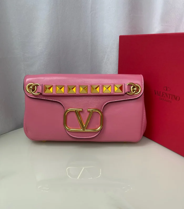 Valentino Stud Sign