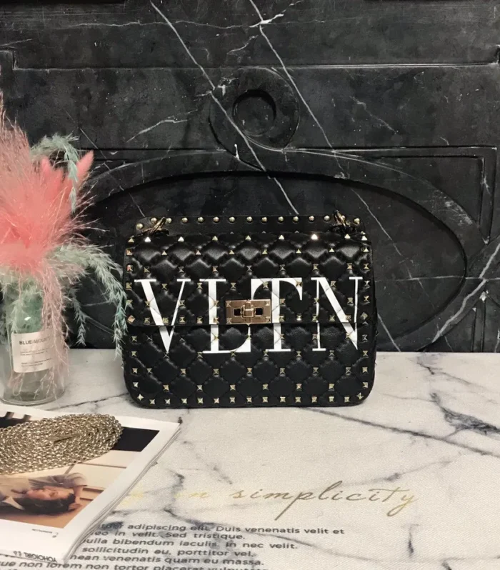 Valentino Garavani Rockstud spike