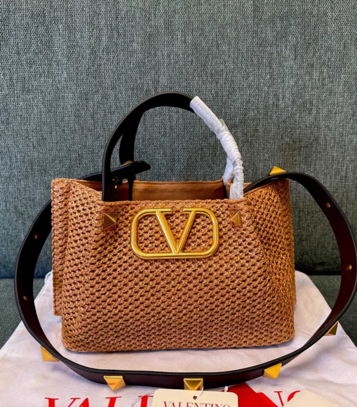 Valentino Spring and Summer 25 Tote Bag Brown Raffia