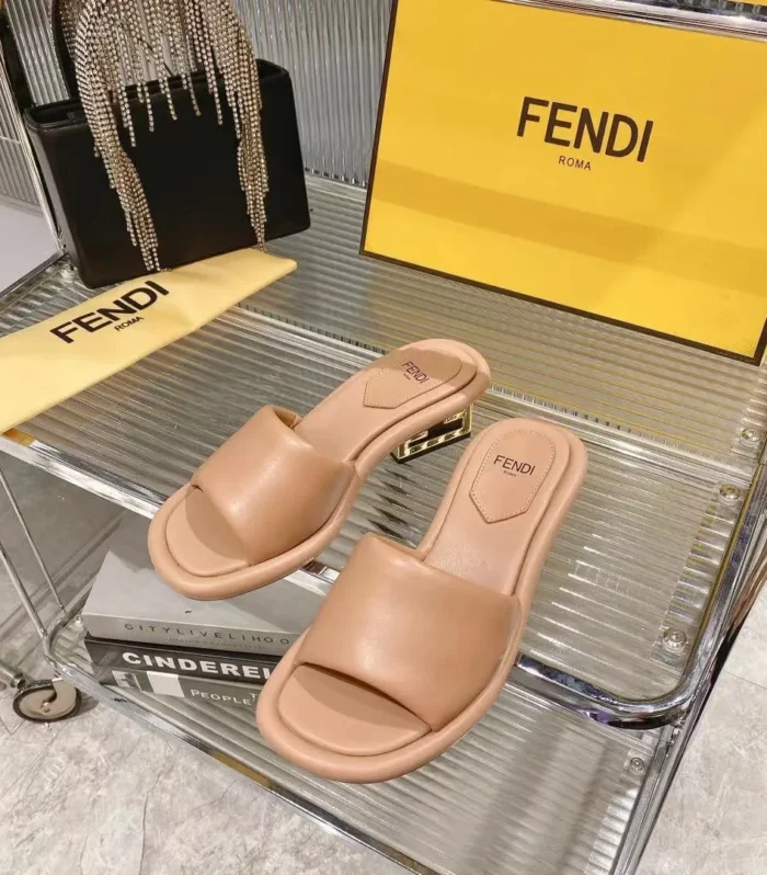 FENDI BAGUETTE SLIDES WOMEN IN DESERT SAND CALFSKIN