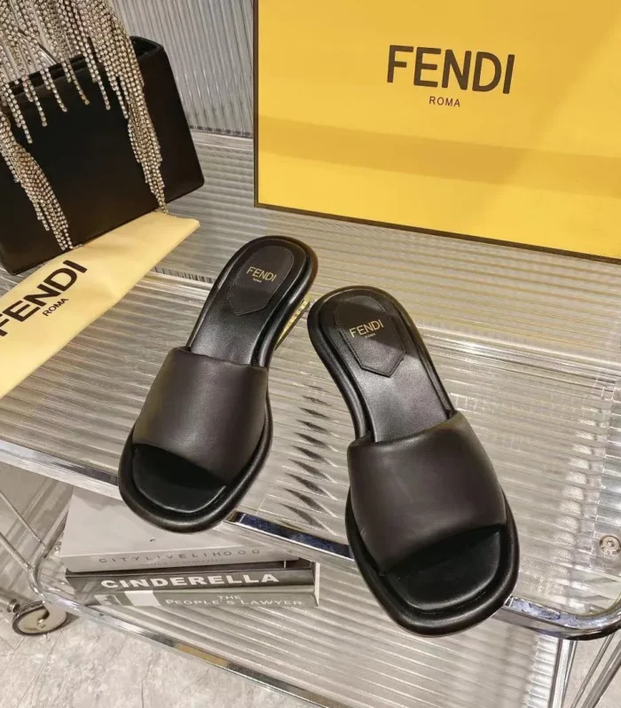 FENDI BAGUETTE SLIDES WOMEN IN BLACK CALFSKIN