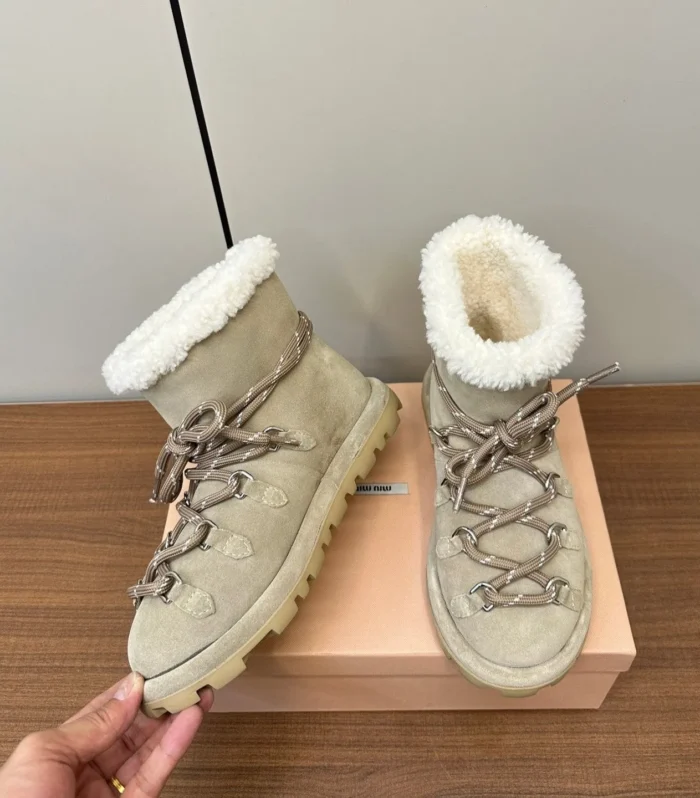 Miu Ankle Boots Khaki Suede