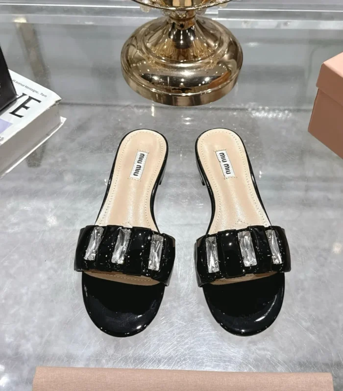 Miu 25C Slippers Black Patent Leather 235322