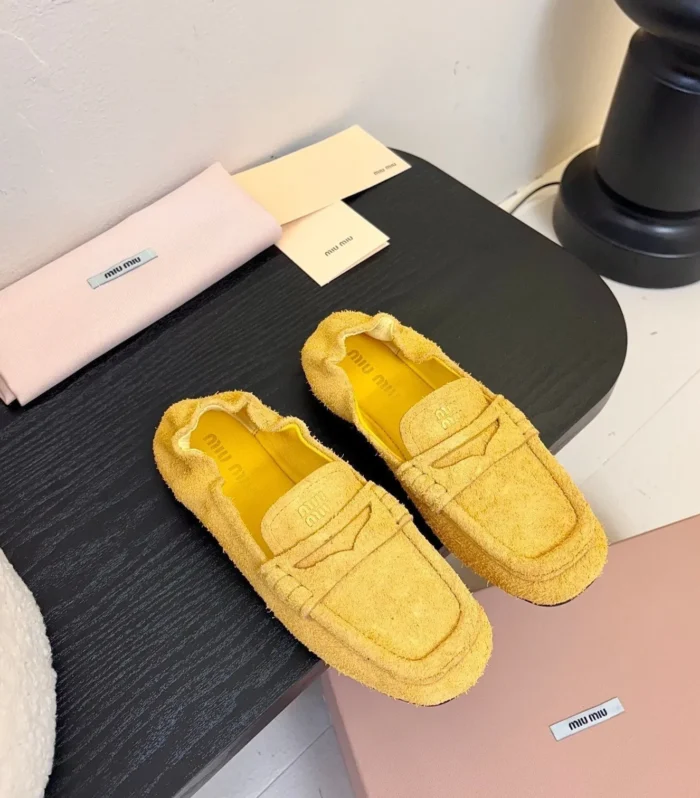 Miu 25C Ruches nappa Loafers Yellow Suede 235806