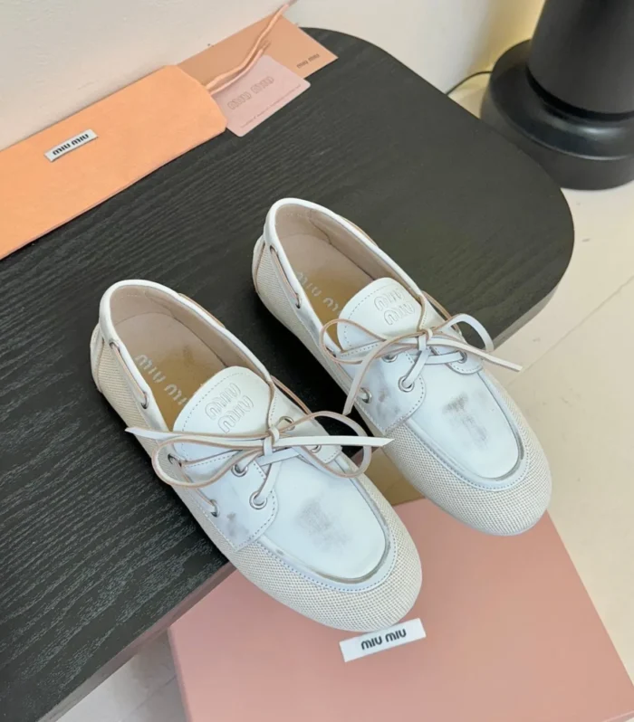 Miu 25C Loafers White Leather 235816